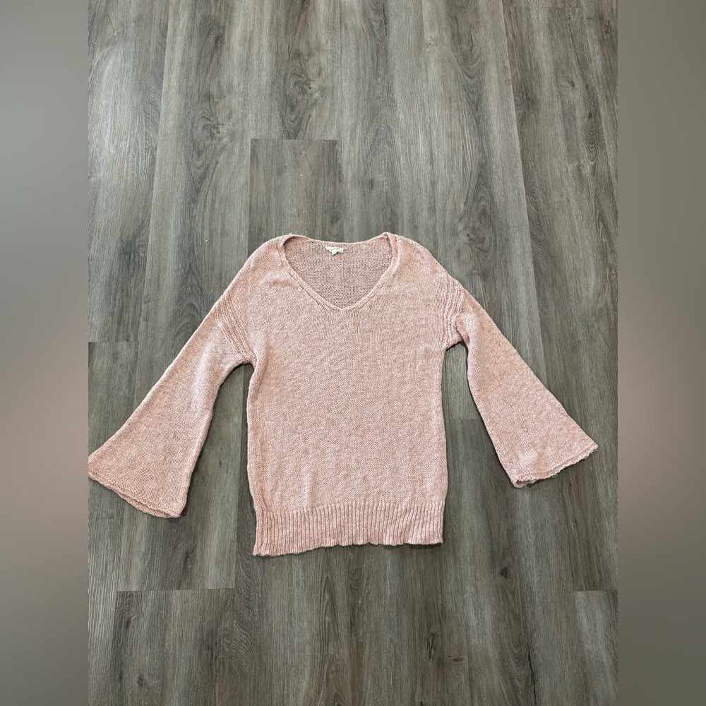 Mystree Blush Pink Bell Sleeve Sweater Women’s Medium Boho V Neck Knit